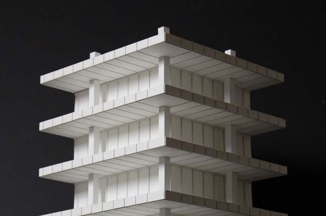 03_17S_414.4_Grid-Interrupted-Office